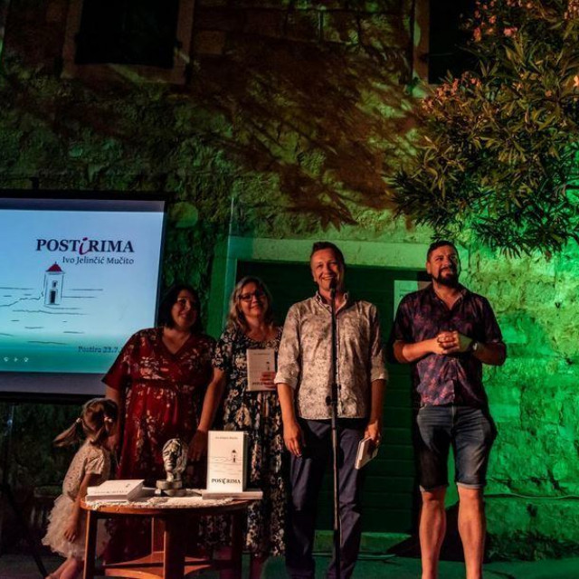 Tomislav Jelinčić s bratom Franom i sestrama Rajkom Vešligaj i Rašeljkom Budić