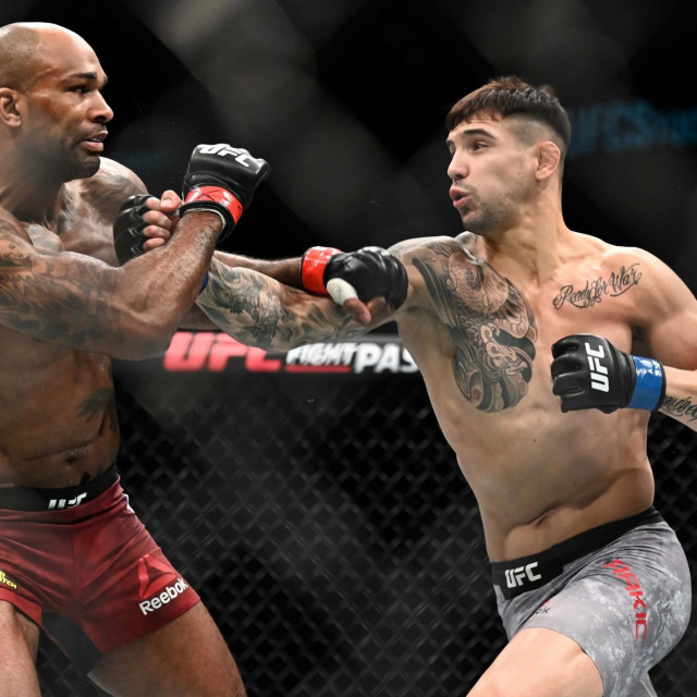 Jimi Manuwa vs. Aleksandar Rakić