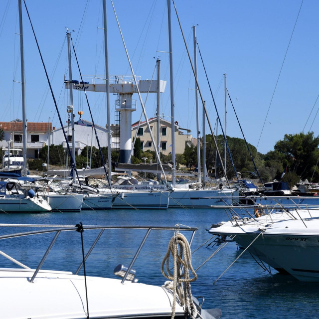 ACI marina Šimuni
