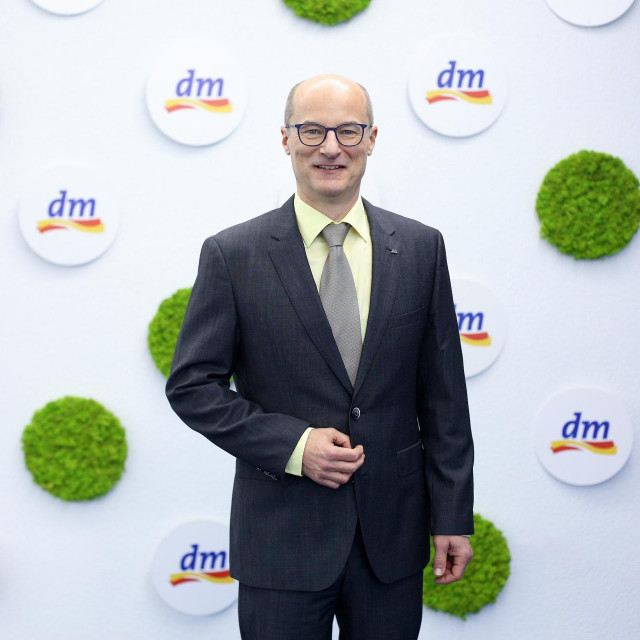 Dario Klemar, prokurist i voditelj informatike, financija, računovodstva i kontrolinga u dm-u