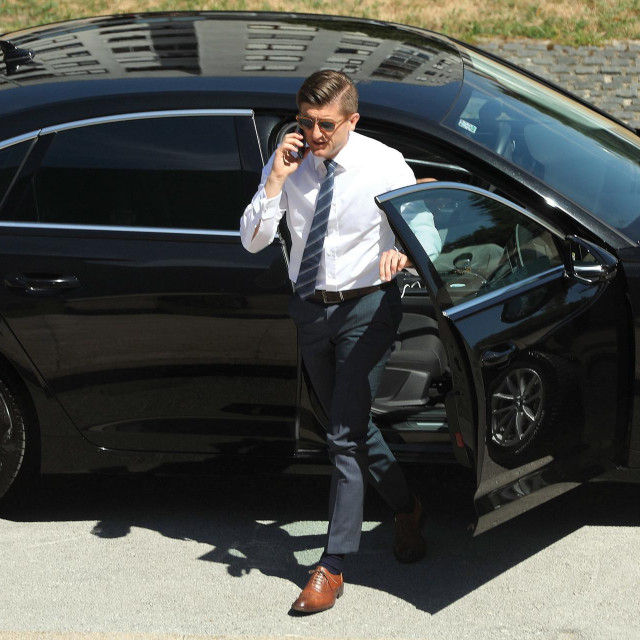 Ne samo da Marić ima politički kapital nego je on sam politički kapital jer je jedini političar za kojim ljudi žale