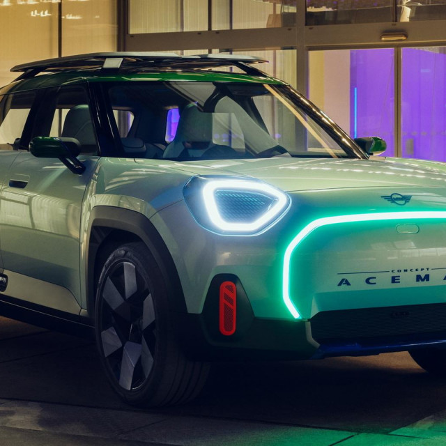 2022. MINI Aceman koncept