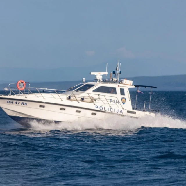 Policijski brod, ilustracija