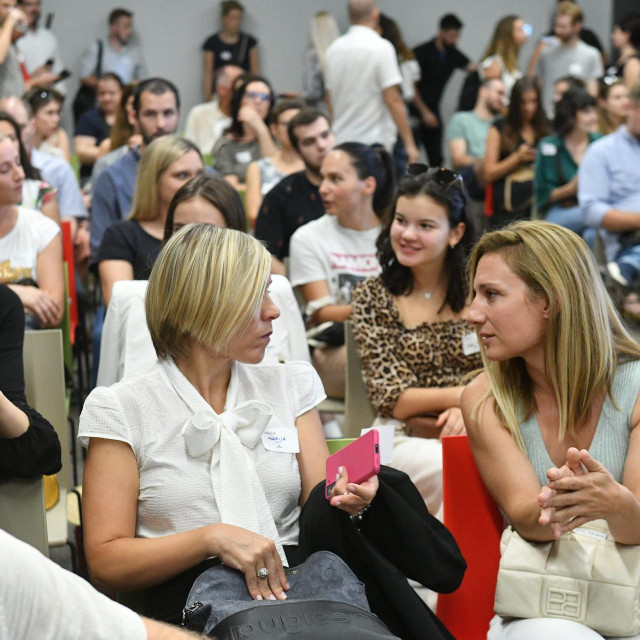 Meetup ‘Startup Report & TeamUp x Health‘ okupio je u jeku sezone, 27. srpnja, u Zagrebu u WESPA Spacesu preko sto zainteresiranih za startupe u zdravstvu