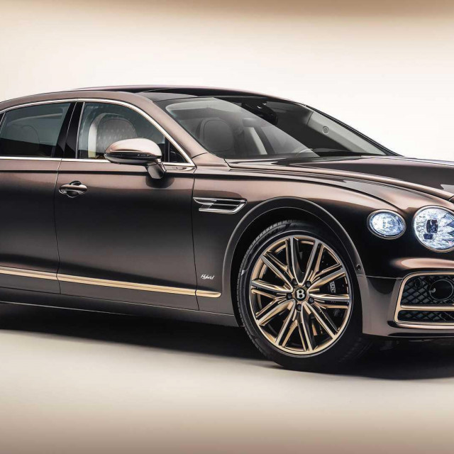 Bentley Flying Spur Hybrid Odyssean Edition