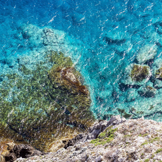More oko otoka Palagruža