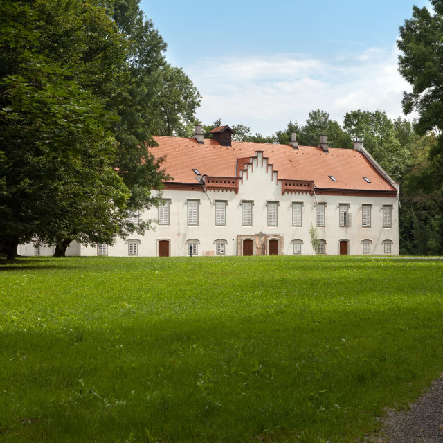 Novi Dvori, Zaprešić