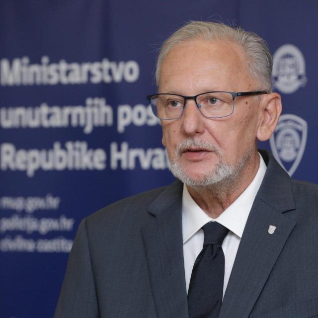 Davor Božinović