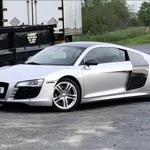 Audi R8 replika