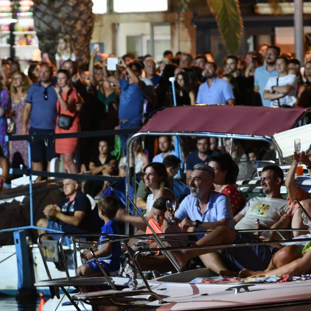Trag u beskraju, koncert u znak sjećanja na Olivera Dragojevića
