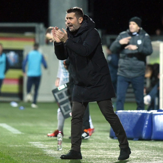 Nenad Bjelica se odjednom našao u nezavidnom položaju
