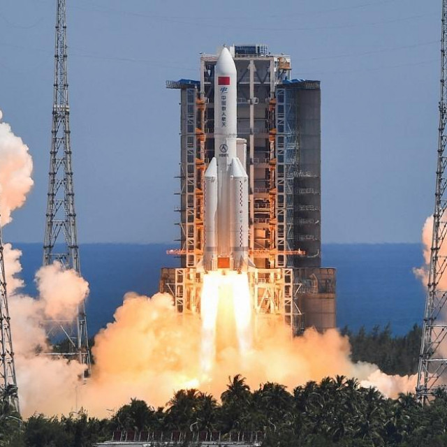 Lansiranje rakete Dugi Marš 5B Y3