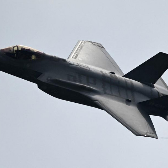Zrakoplov F-35 (Lockheed Martin F-35 Lightning II)