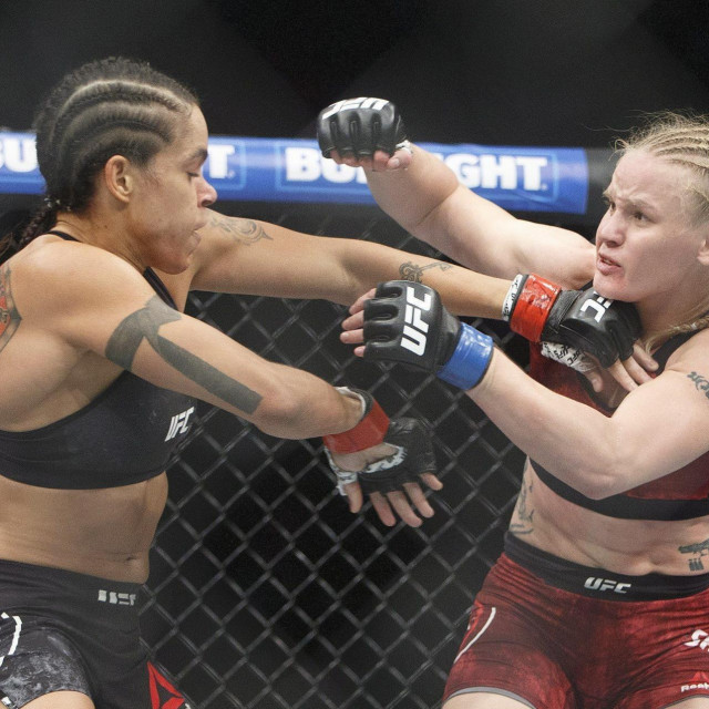 Amanda Nunes vs. Valentina Shevchenko
