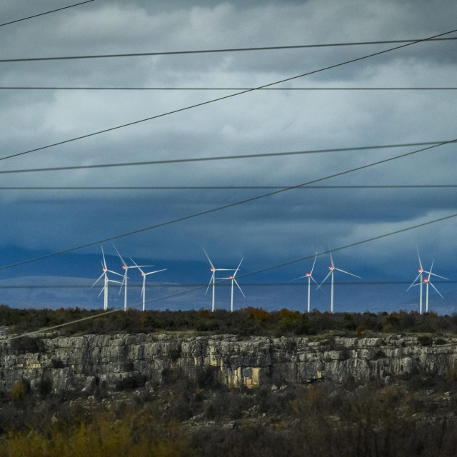 Vjetroelektarna Krš Pađene