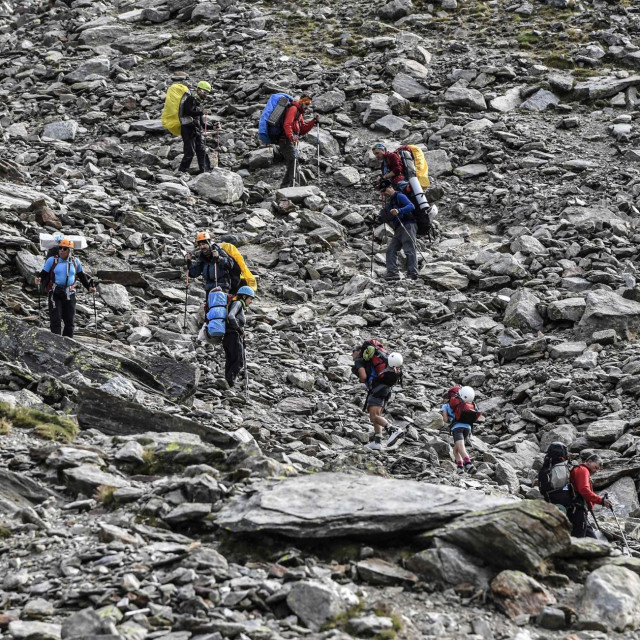 Tijekom posljednjih 20 godina, više od 100 ljudi poginulo je dok se preko Goûtera pokušalo popeti na vrh Mont Blanca