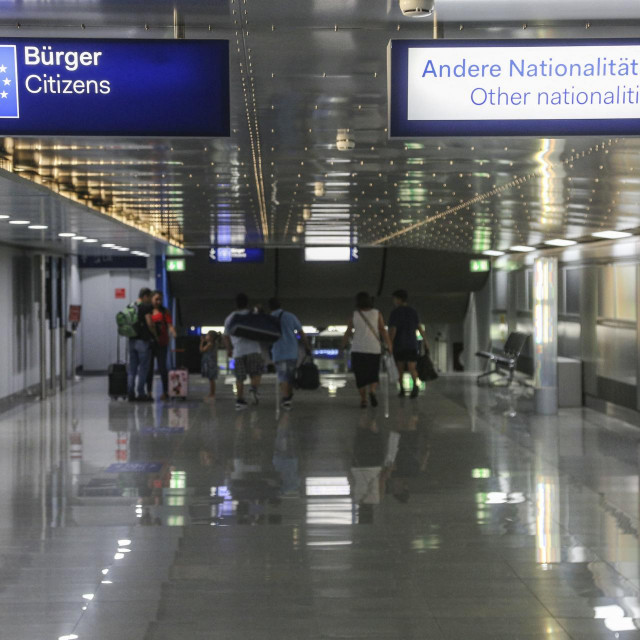 Prizor s aerodroma u Düsseldorfu