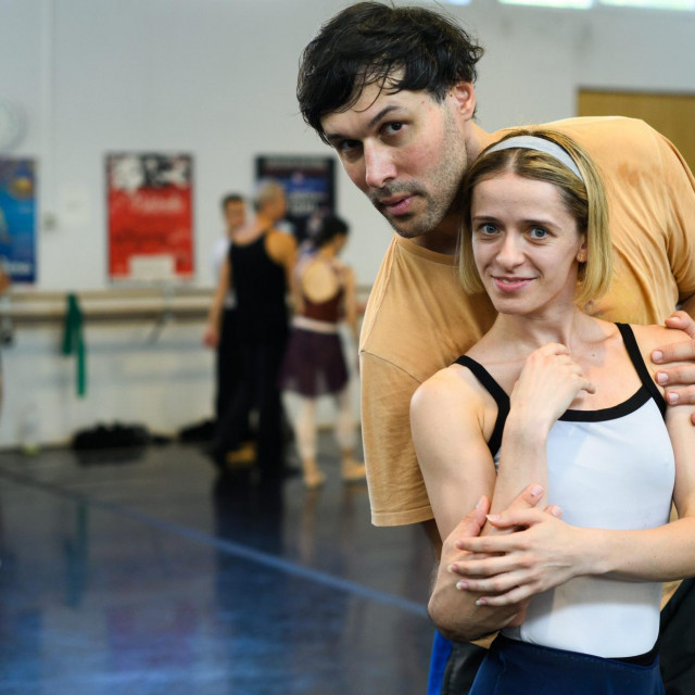 Leo Mujic i Eva Karpilovska