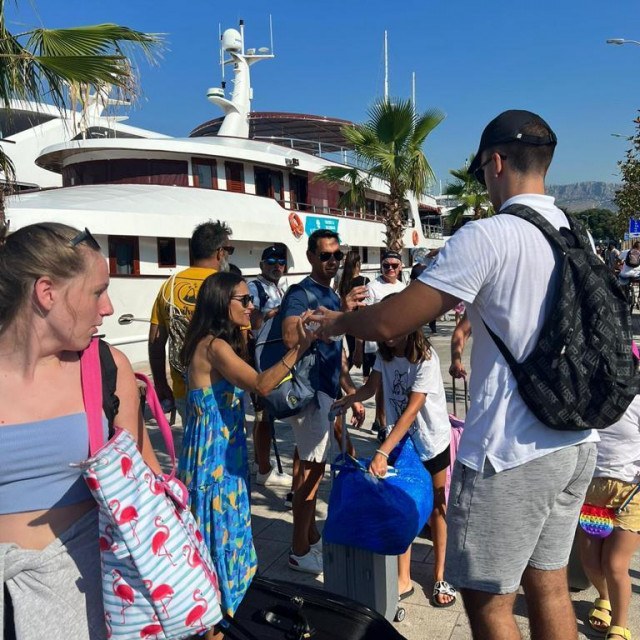 Trajektna luka Split