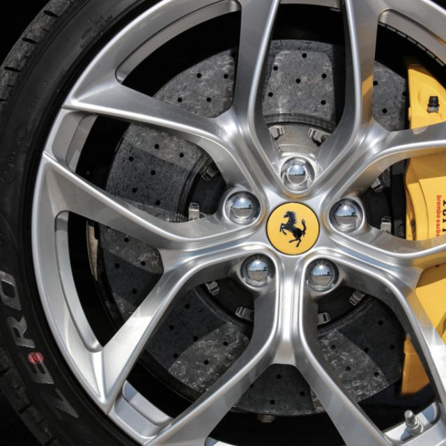 Ferrari, kočnice