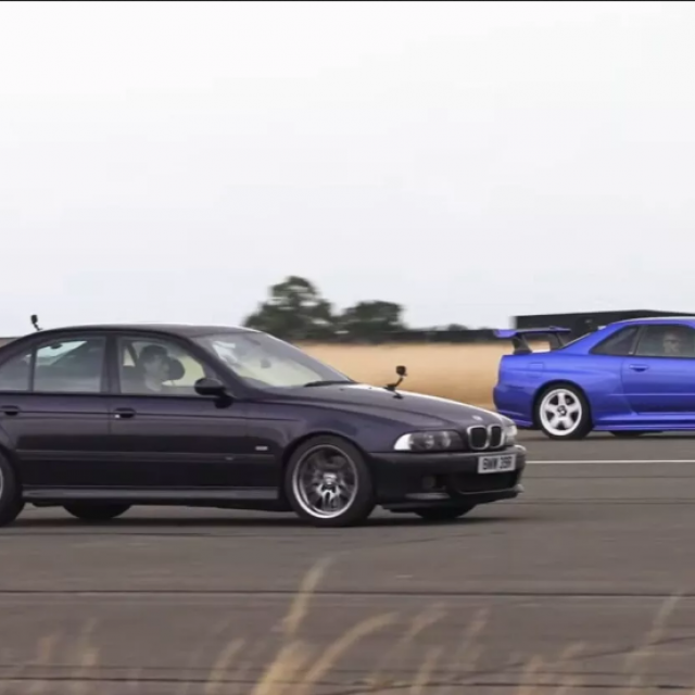 BMW E39 M5 i Nissan Skyline R34 GT-R