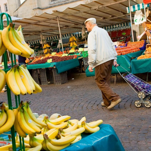 Ilustracija, prizor iz Pariza