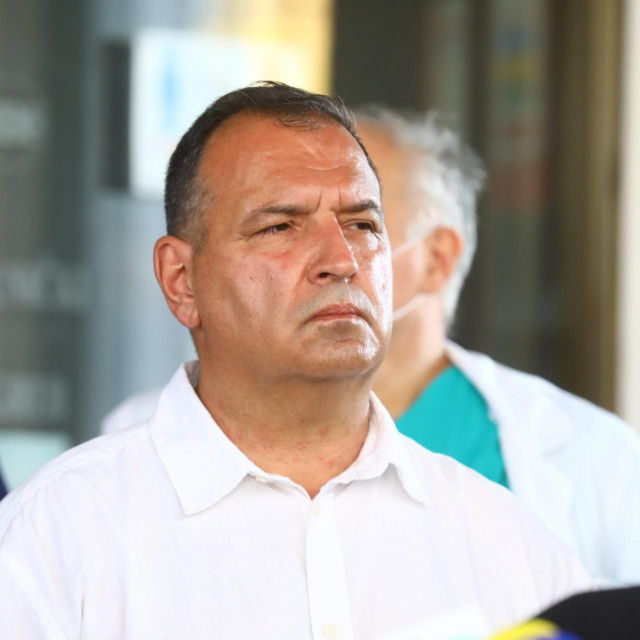 Ministar zdravstva Vili Beroš
 