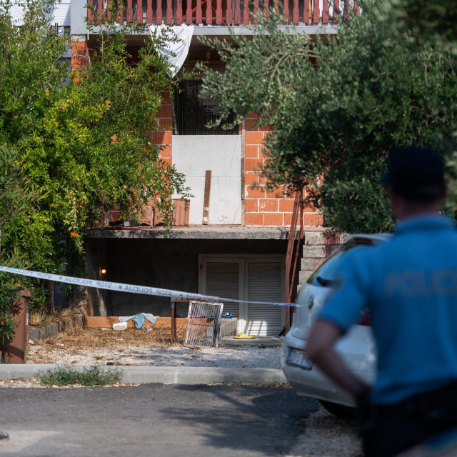 Očevid na mjestu eksplozije u Zadru na predjelu Novog Bokanjca