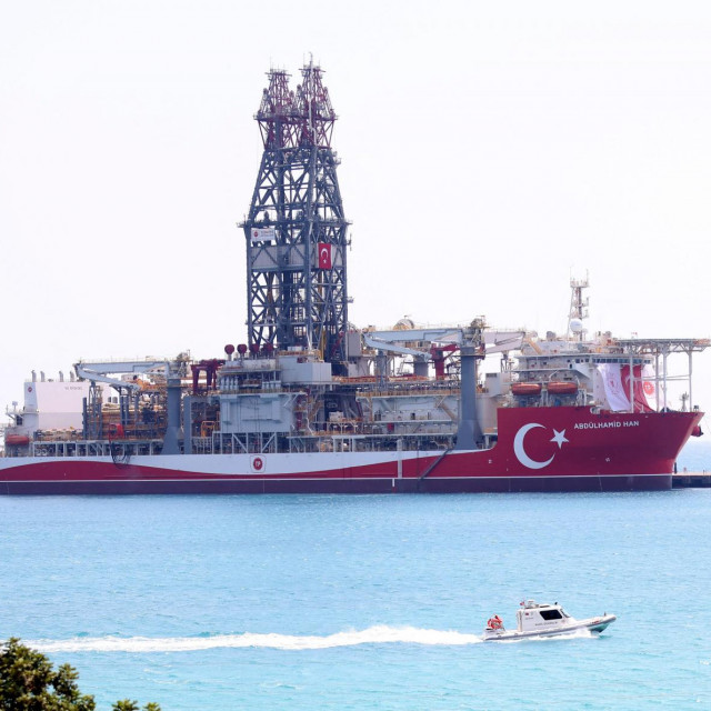 Brod za vađenje plina Abdulhamid Han