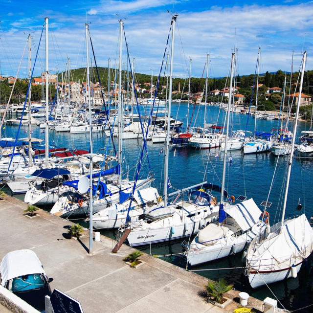 
ACI marina Vrboska
 