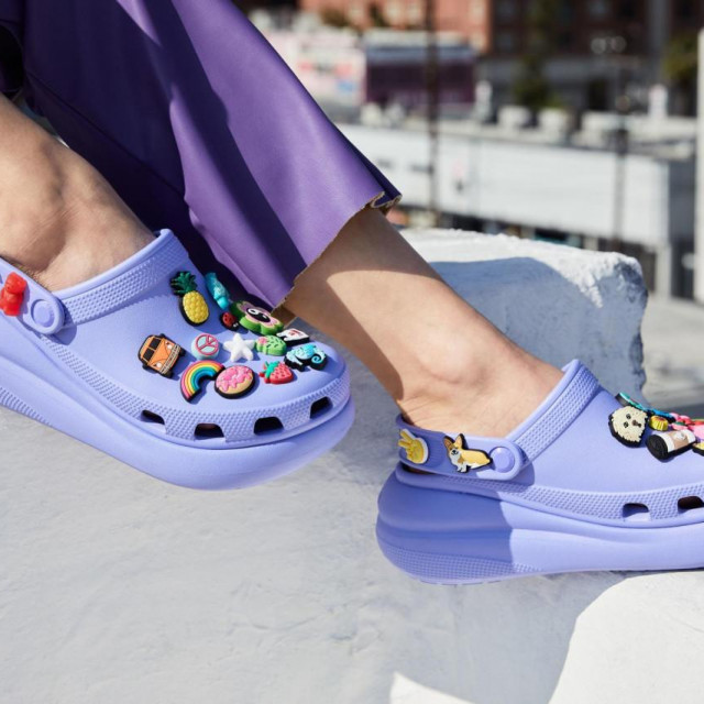CROCKS COVER