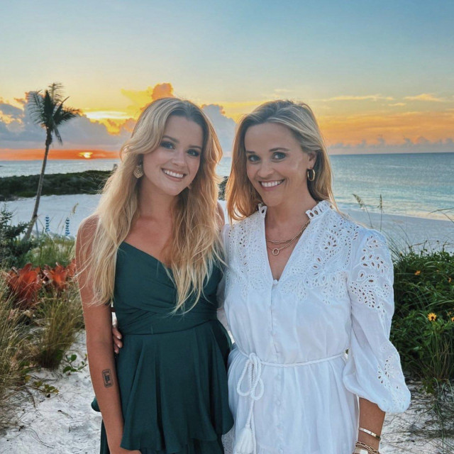 Reese Witherspoon i Ava Phillippe