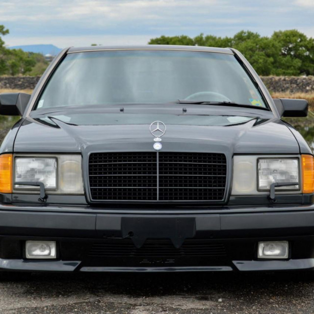 Mercedes 300CE 6.0 AMG Hammer