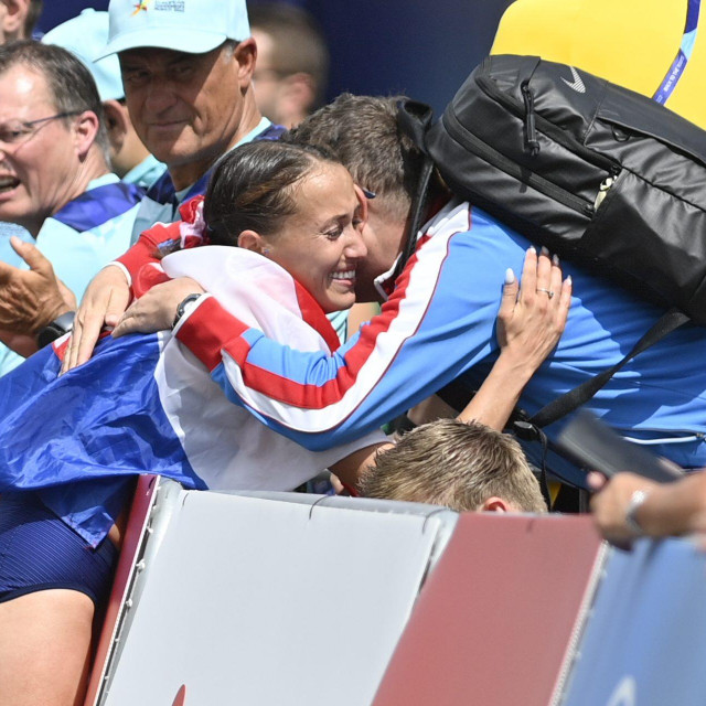 Matea Parlov Koštro