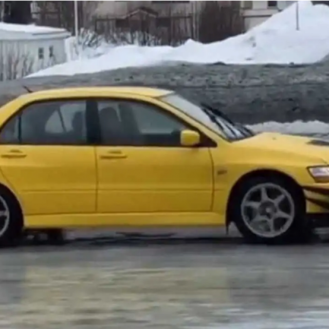 Mitsubishi Lancer Evolution VIII