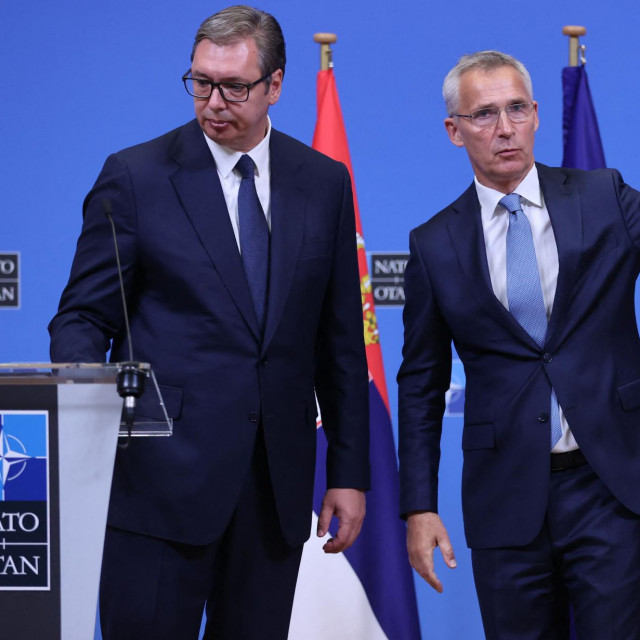 Aleksandar Vučić i Jens Stoltenberg