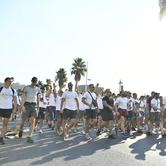 Navijači Hajduka u Valenciji (ilustracija)