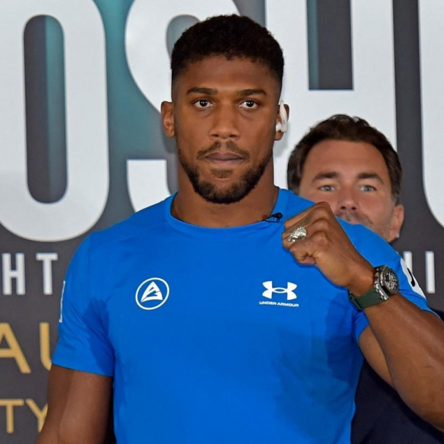  Anthony Joshua 