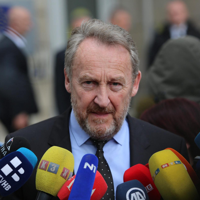 Bakir Izetbegović, predsjednik SDA