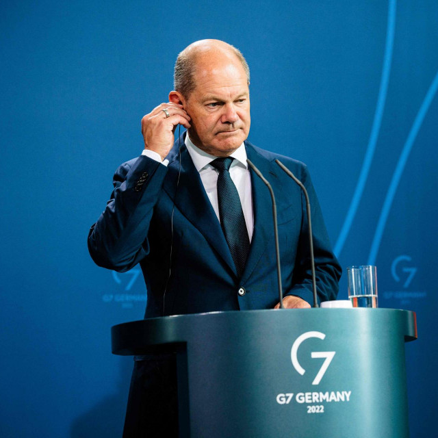 Kritičari Scholzu spočitavaju manjak liderskih sposobnosti