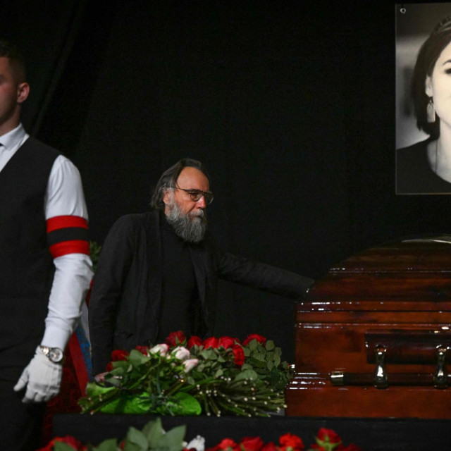 Ispraćaj Darje Dugin