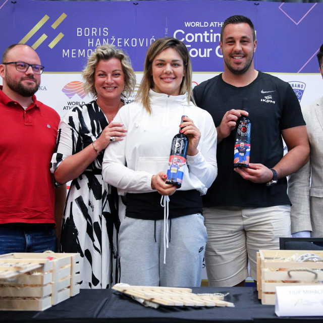 Krešimir Domjančić, Ana Hanžeković, Sandra Perković, Filip Mihaljević i Natko Bošnjak