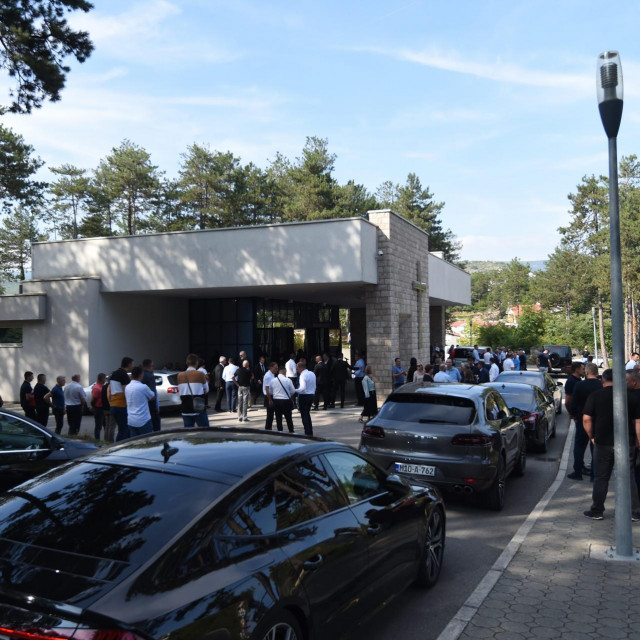 Pogreb poduzetnika Mirka Grbešića u Širokom Brijegu