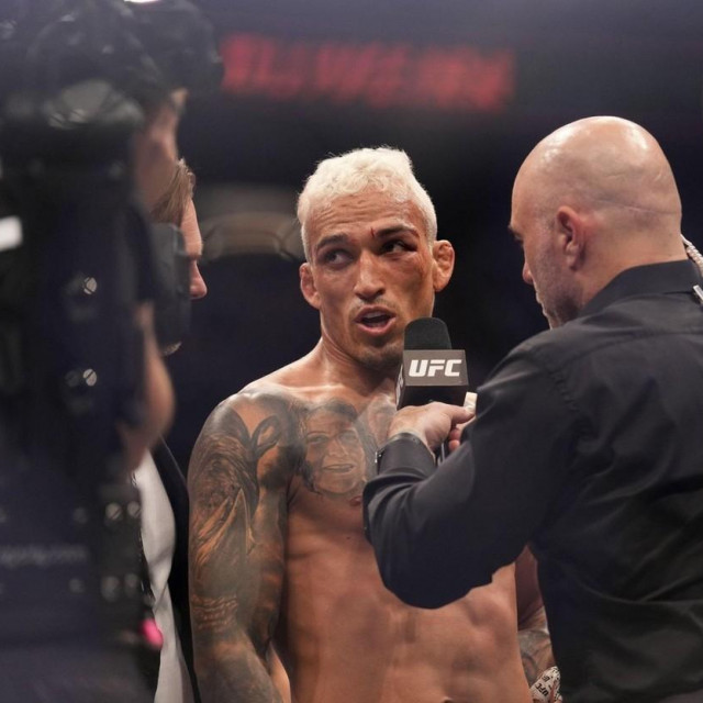 Charles Oliveira