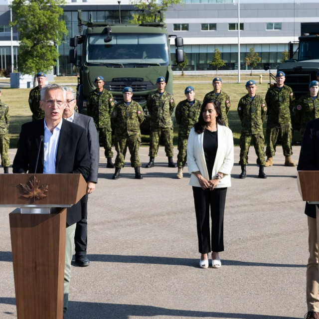 Jens Stoltenberg i Justin Trudeau