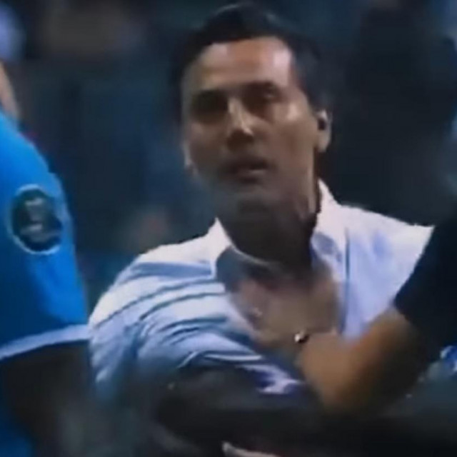 Vincenzo Montella se zakačio s Mariom Balotellijem