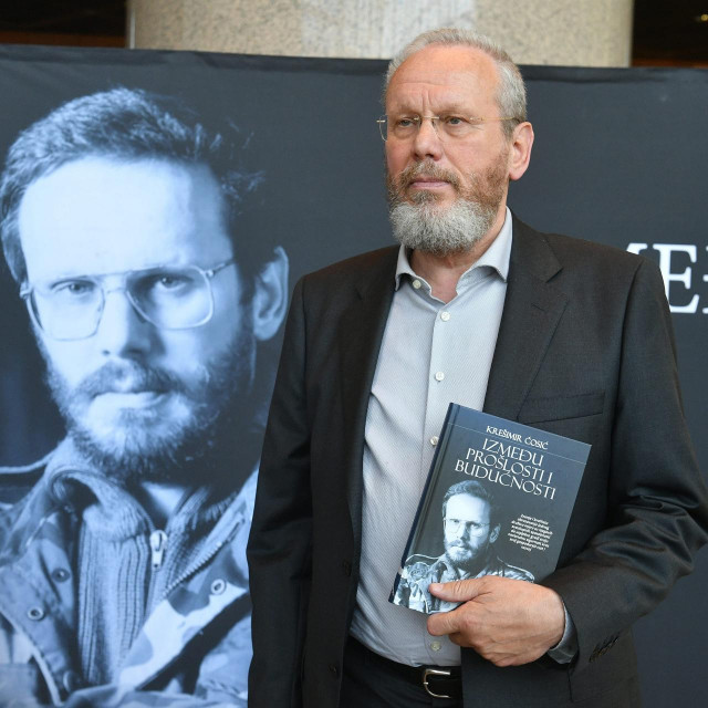 Prof.dr. Krešimir Ćosić