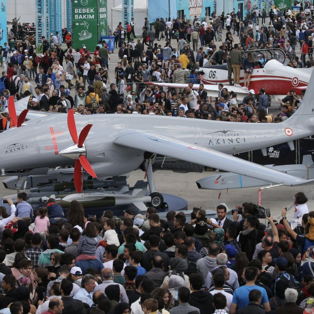 Turski vojni dron na “Teknofestu”