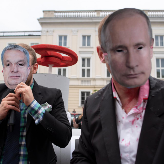 Mađarski protesti protiv Orbana i Putina