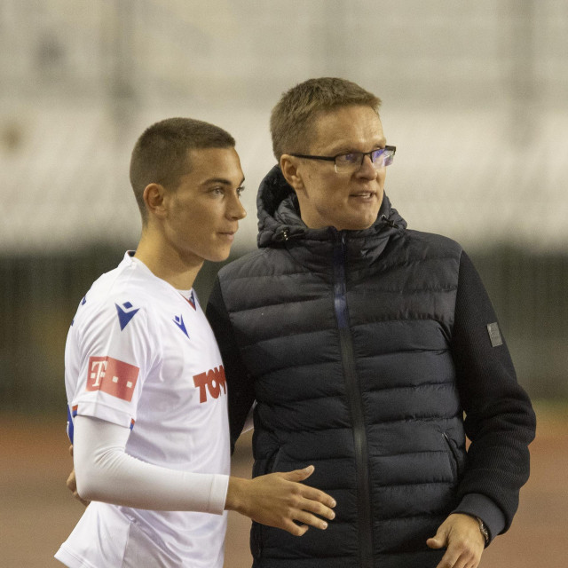 Stariji brat Mario (na slici s trenerom Dambrauskasom) prvi je napustio Poljud, a za njim i mlađi Luka